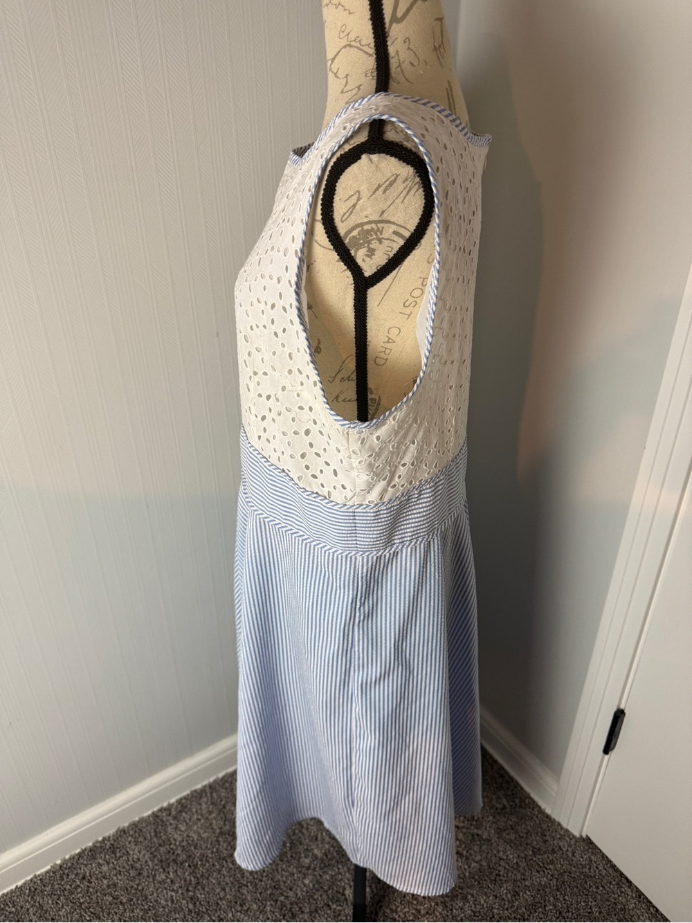 London Style White Eyelet Top Blue Striped Midi Dress size 18 - Picture 3 of 7
